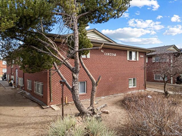 1588 Macon Street, Aurora, CO 80010