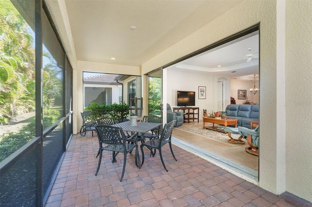 2090 PIAVE LANE, Venice, FL 34292