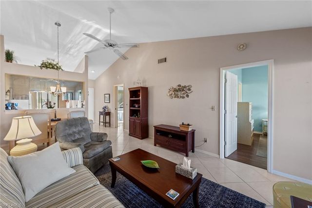 1011 SE 38th TER # 2213, Cape Coral, FL 33904