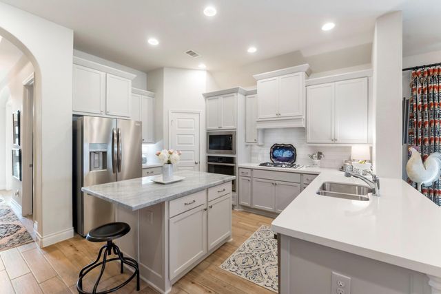 545 Cedar Harbor Court, Conroe, TX 77304
