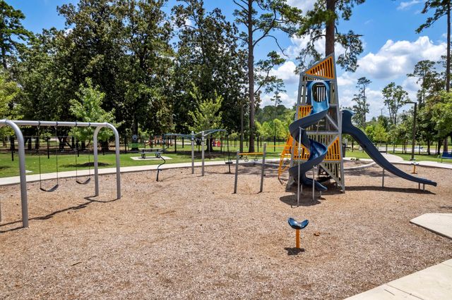 545 Cedar Harbor Court, Conroe, TX 77304