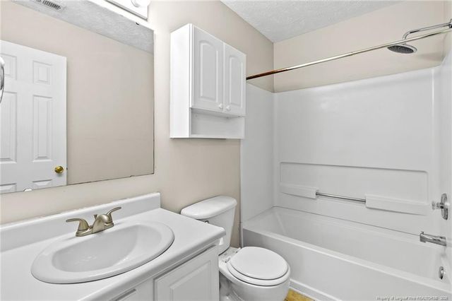 7214 Tollhouse Drive, Fayetteville, NC 28314