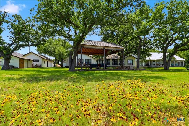 115 Sunset Circle, Burnet, TX 78611