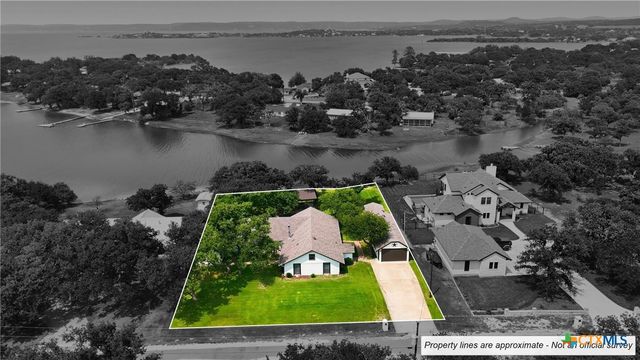 115 Sunset Circle, Burnet, TX 78611
