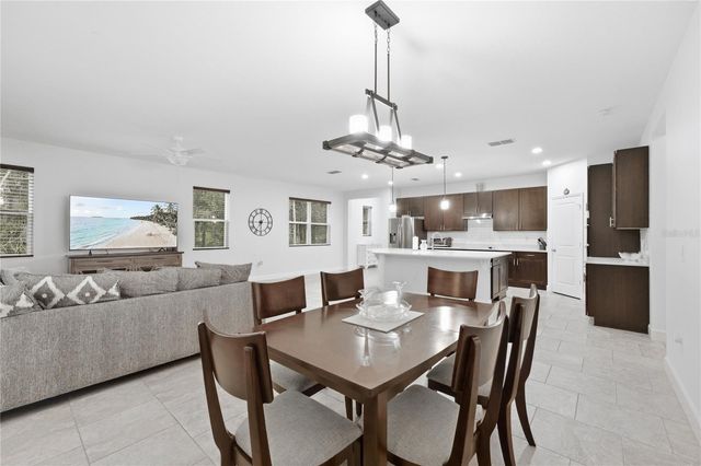 2301 AVELLINO AVENUE, St Cloud, FL 34771