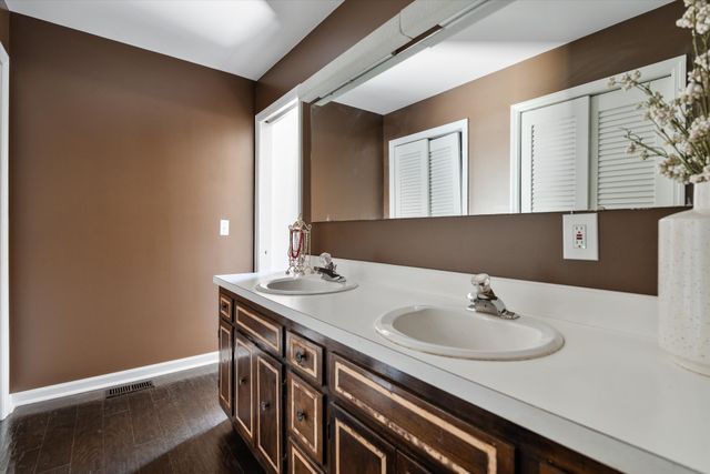 625 Hidden Acres Dr, Madison, TN 37115