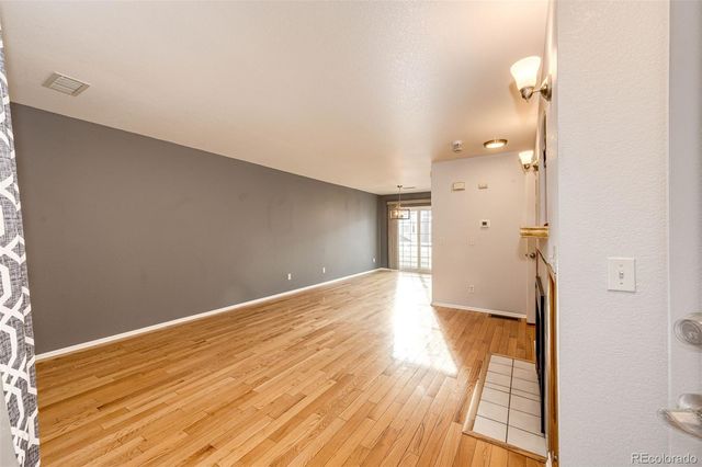 1372 S Cathay Court 104, Aurora, CO 80017