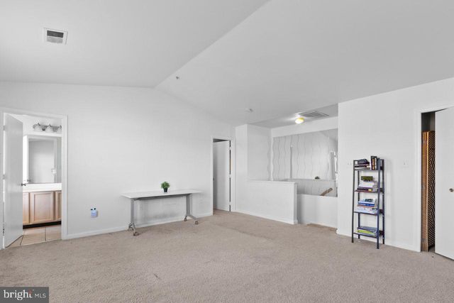 1013 ROBIN HILL TER, Frederick, MD 21702