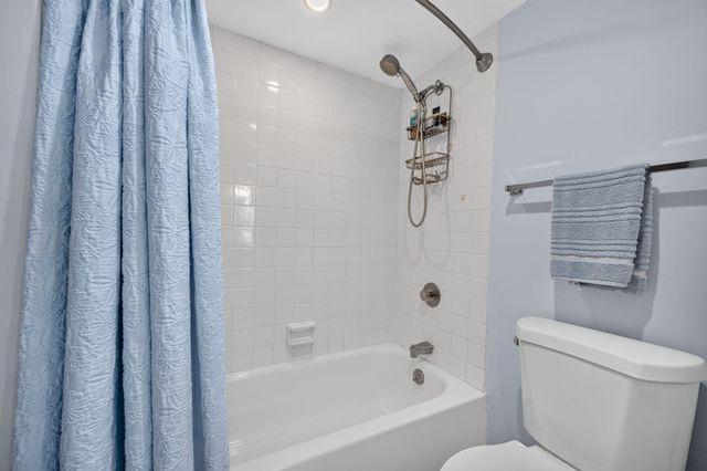 8 Royal Palm Way 104, Boca Raton, FL 33432