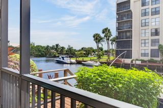 8 Royal Palm Way 104, Boca Raton, FL 33432