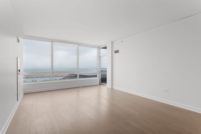 1901 S Calumet Avenue 2205, Chicago, IL 60616