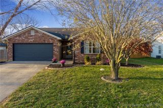 1404 Sandstone Drive, Jeffersonville, IN 47130