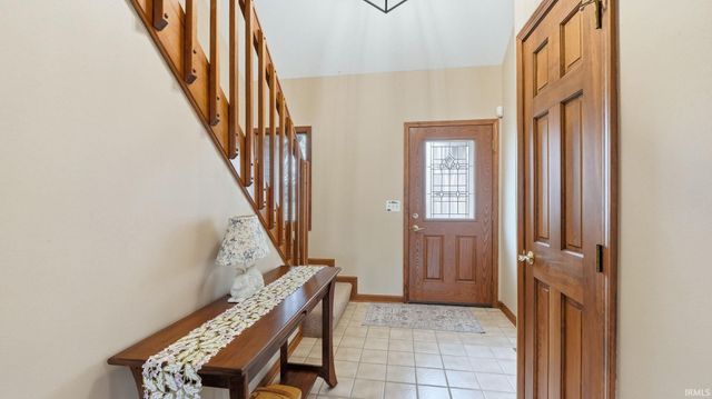 11034 Old Oak Trail, Fort Wayne, IN 46845