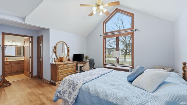 11034 Old Oak Trail, Fort Wayne, IN 46845