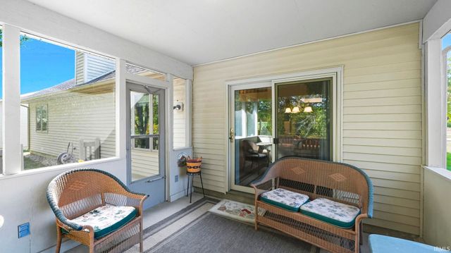 11034 Old Oak Trail, Fort Wayne, IN 46845