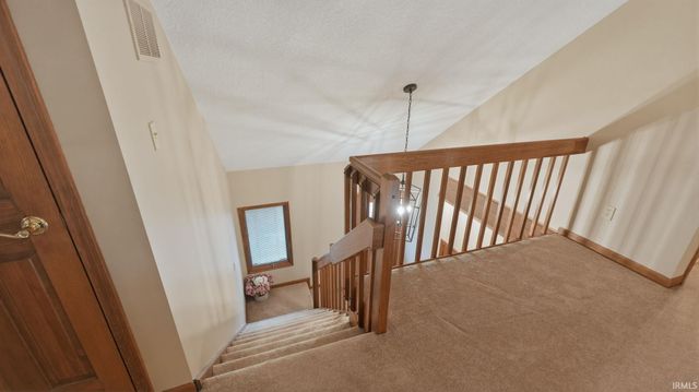 11034 Old Oak Trail, Fort Wayne, IN 46845