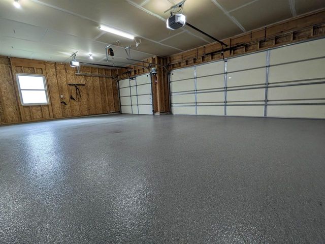 501 CROWFOOT AVENUE, Fond Du Lac, WI 54935