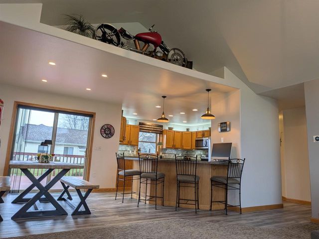 501 CROWFOOT AVENUE, Fond Du Lac, WI 54935