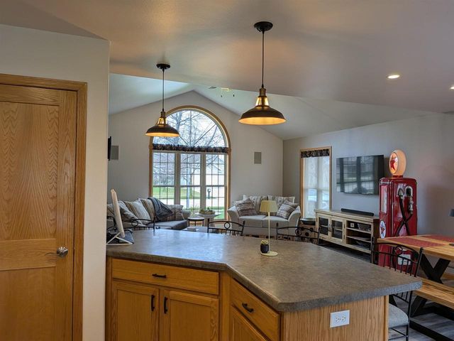 501 CROWFOOT AVENUE, Fond Du Lac, WI 54935