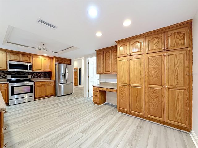 3097 EDGEMOOR DRIVE, Palm Harbor, FL 34685