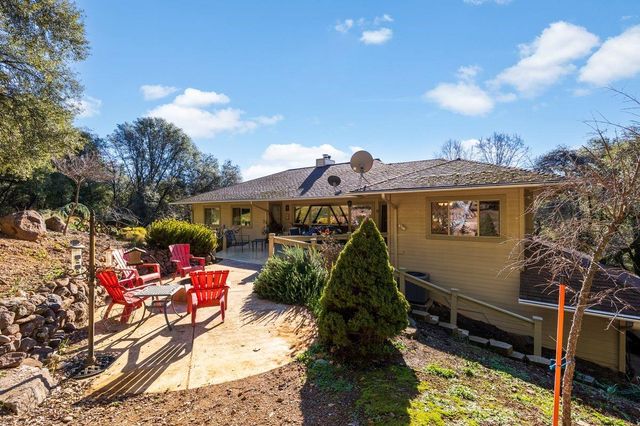1144 Boole Rd, Applegate, CA 95703