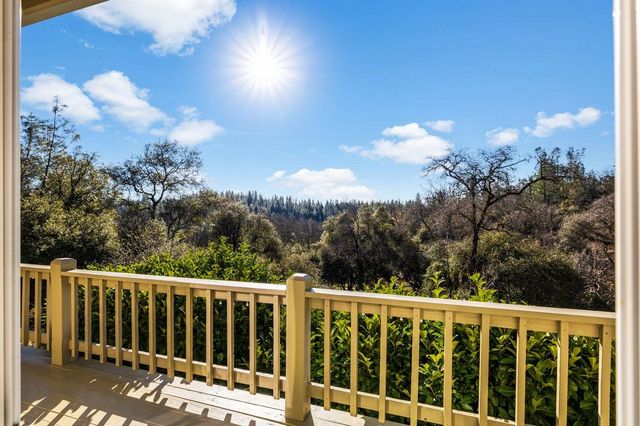 1144 Boole Rd, Applegate, CA 95703