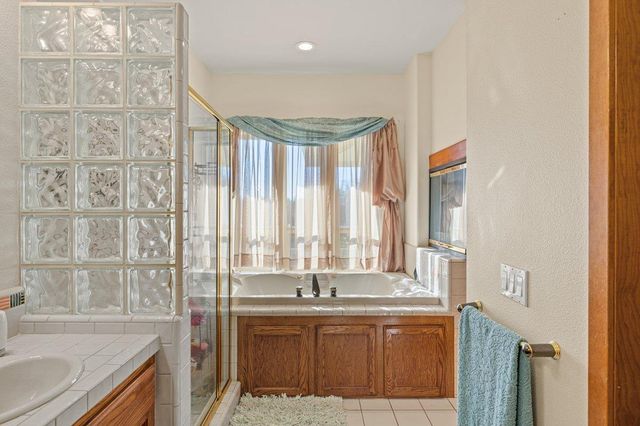 1144 Boole Rd, Applegate, CA 95703