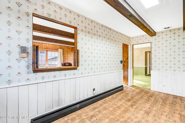 2 Robert Place, Ocean Twp, NJ 07712