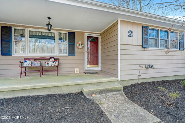 2 Robert Place, Ocean Twp, NJ 07712