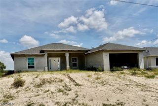 1123 NW 24th TER, Cape Coral, FL 33993