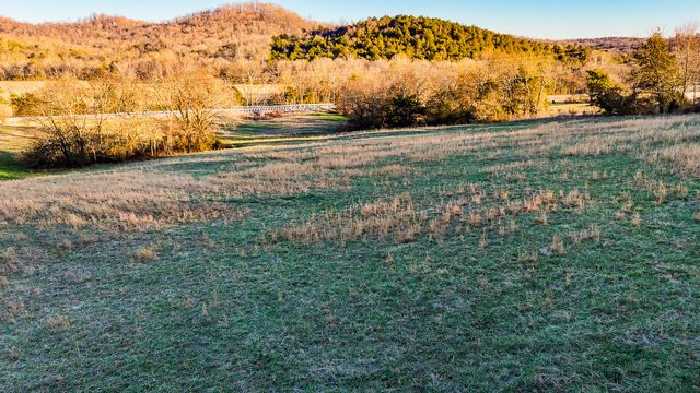 963 Liberty Pike, Bell Buckle, TN 37020