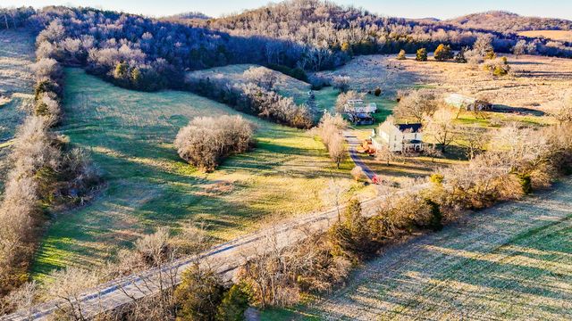 963 Liberty Pike, Bell Buckle, TN 37020