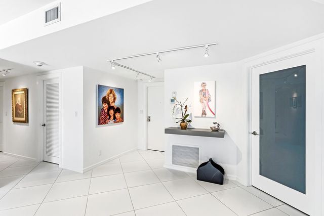 200 Macfarlane Drive N-406, Delray Beach, FL 33483