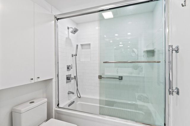 200 Macfarlane Drive N-406, Delray Beach, FL 33483