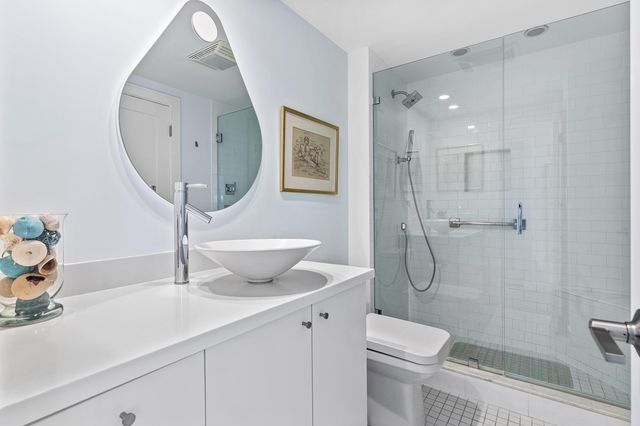 200 Macfarlane Drive N-406, Delray Beach, FL 33483