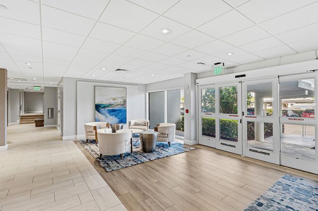 200 Macfarlane Drive N-406, Delray Beach, FL 33483