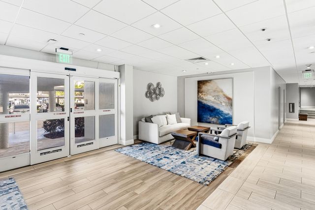 200 Macfarlane Drive N-406, Delray Beach, FL 33483