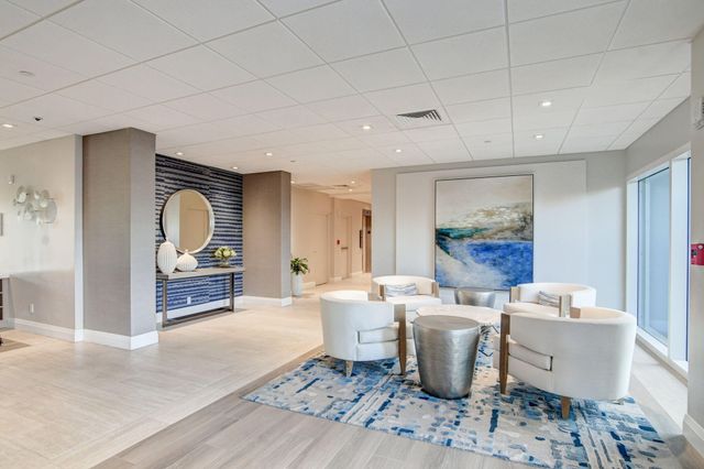 200 Macfarlane Drive N-406, Delray Beach, FL 33483