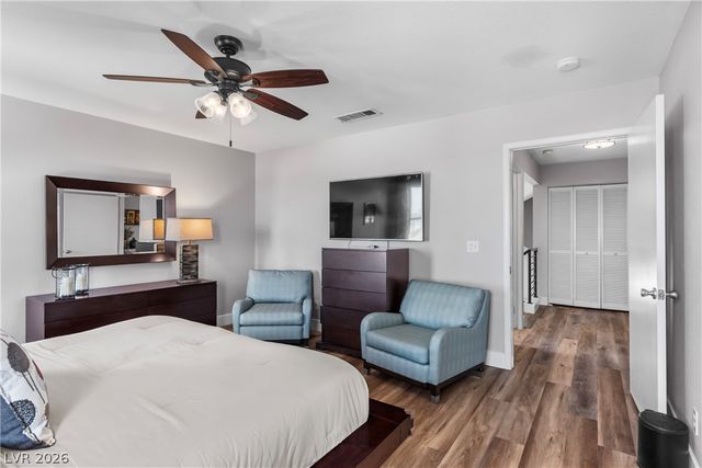 1432 Desert Hills Drive, Las Vegas, NV 89117