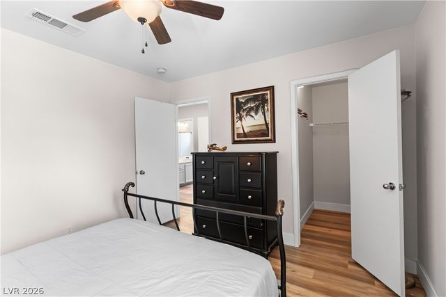 1432 Desert Hills Drive, Las Vegas, NV 89117