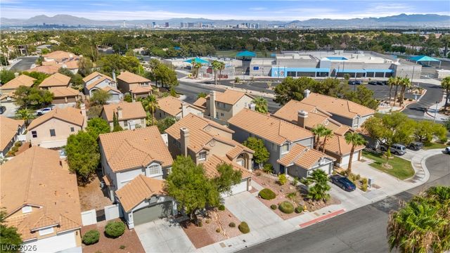 1432 Desert Hills Drive, Las Vegas, NV 89117