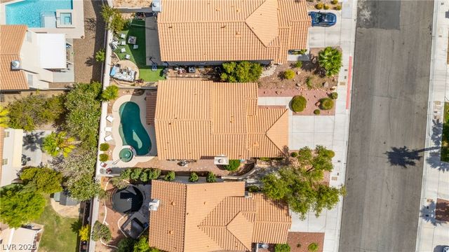 1432 Desert Hills Drive, Las Vegas, NV 89117