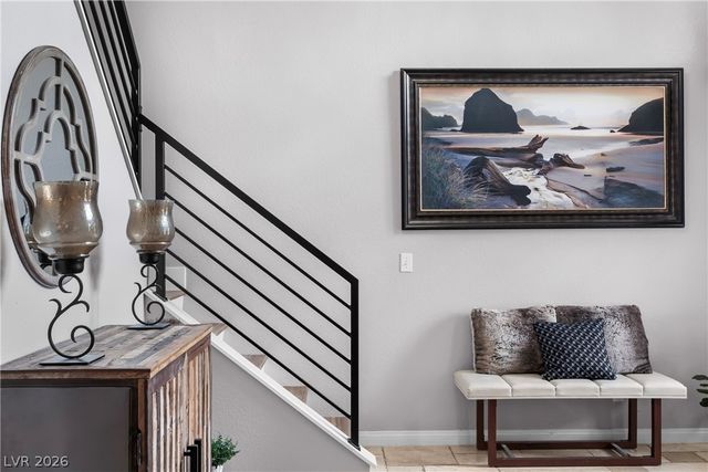 1432 Desert Hills Drive, Las Vegas, NV 89117