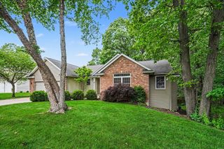 811 Ludington Avenue, Portage City, MI 49002