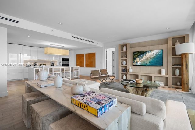 102 24th Street PH1706, Miami Beach, FL 33139