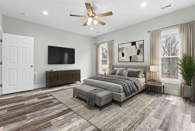 1948 Redwood RD, Roanoke, VA 24014