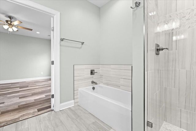 1948 Redwood RD, Roanoke, VA 24014