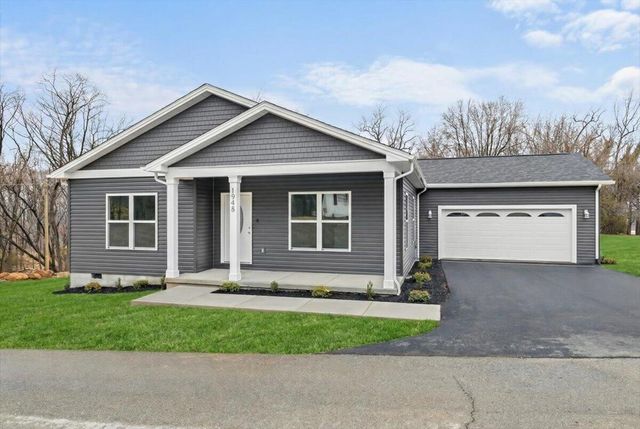 1948 Redwood RD, Roanoke, VA 24014