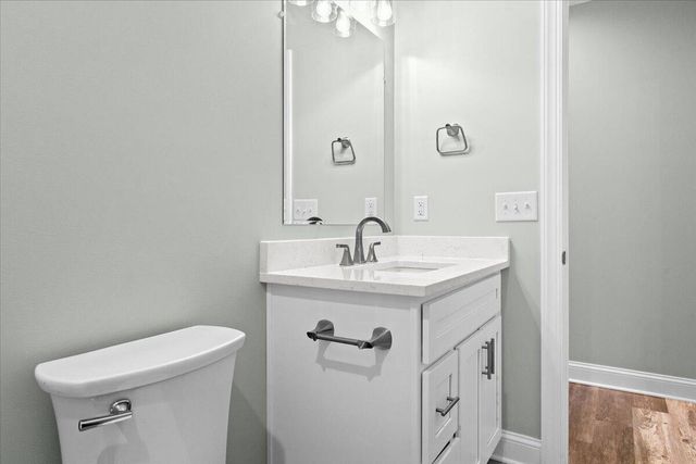 1948 Redwood RD, Roanoke, VA 24014