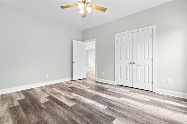 1948 Redwood RD, Roanoke, VA 24014